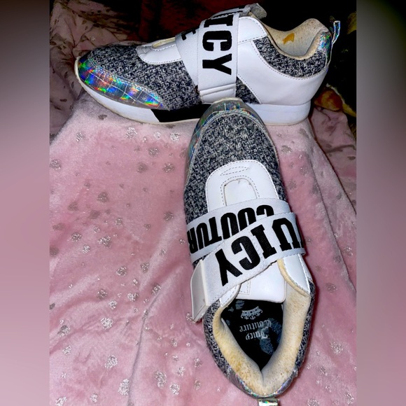 Juicy Couture Shoes - Vintage Juicy Couture Velcro shoes women’s 7.5